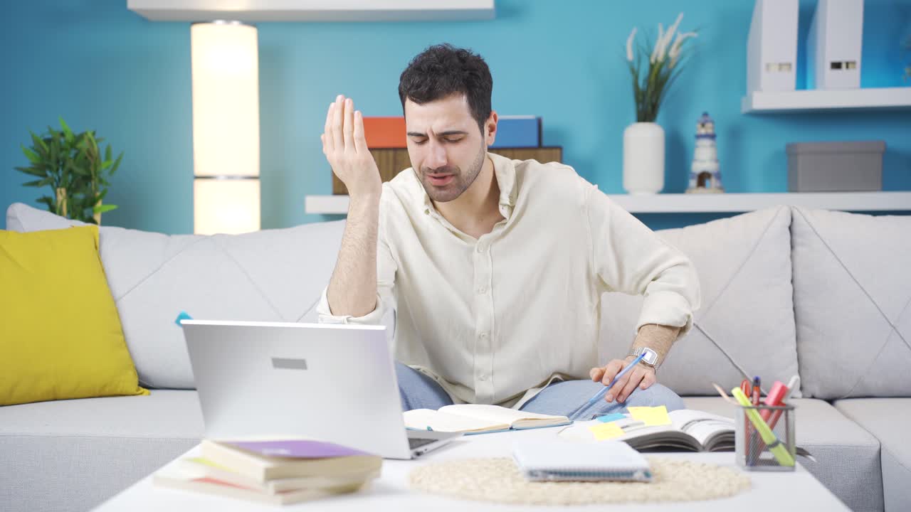 joven con trastorno de la atención.