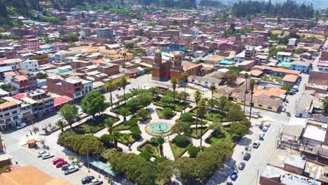 Carhuaz-City-main-square-in-Huaraz-region-small-city-in-the-Peruvian-Andes-avalanche-survival-Yungay