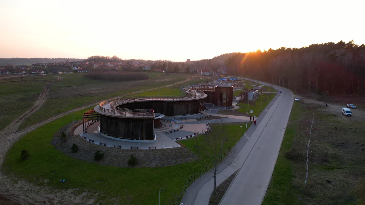 lidzbark warminski spa torre de graduación mineral junto al bosque