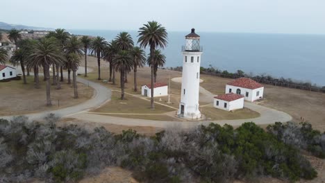 faro de point vicente por drone 4k