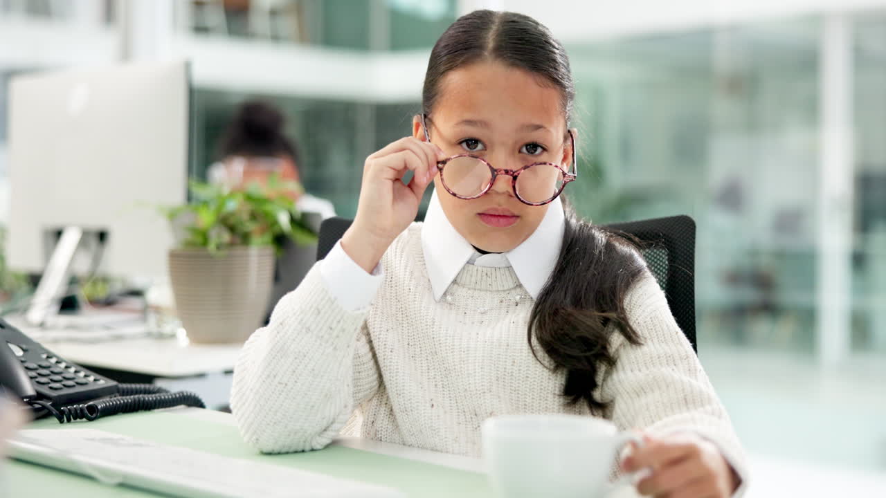 Ragazza in ufficio
