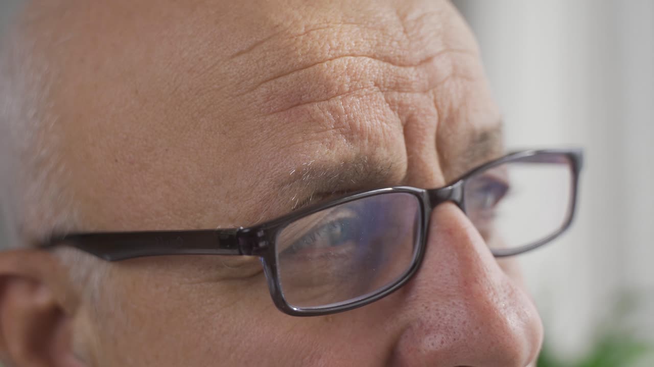 retrato de un anciano.