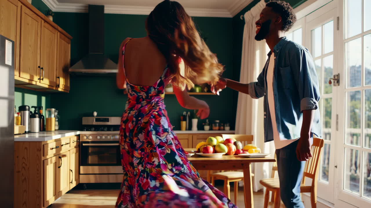 부에서 춤추는 행복한 커플