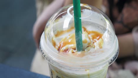 starbucks caramel frappuccino