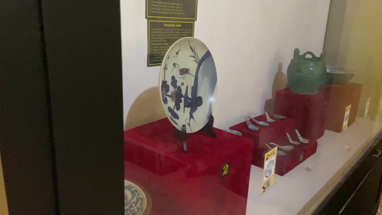 Esposizione Museale di Antichi Manufatti in Porcellana