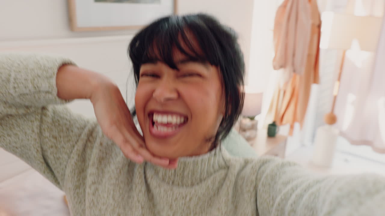 침실 인테리어 라이브의 영향력있는 여성