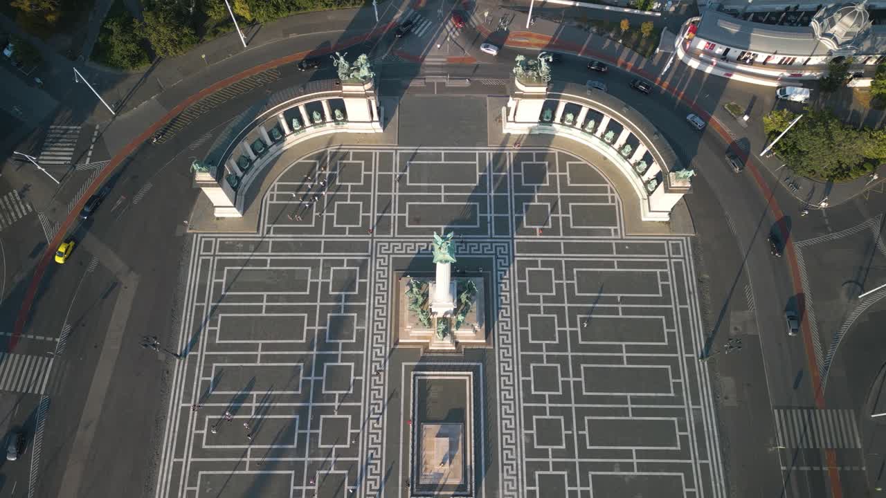 Fixed Aerial View of Heroes' Square