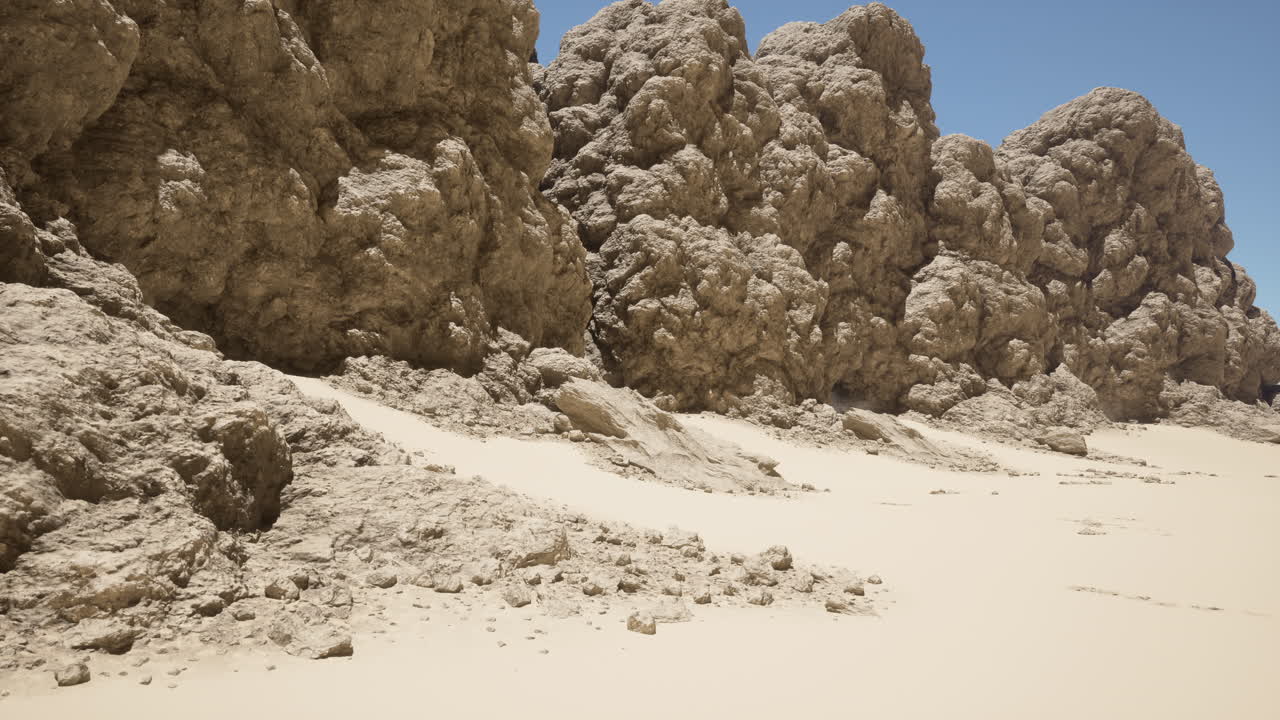 пустынный каньон с песчаными дюнами