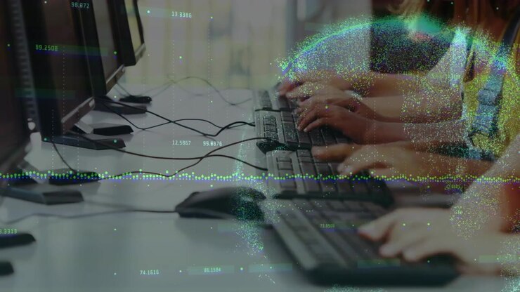 Studenti che digitano su un prompt del monitor in classe, con forma d'onda e arco di particelle che visualizzano dati di apprendimento.