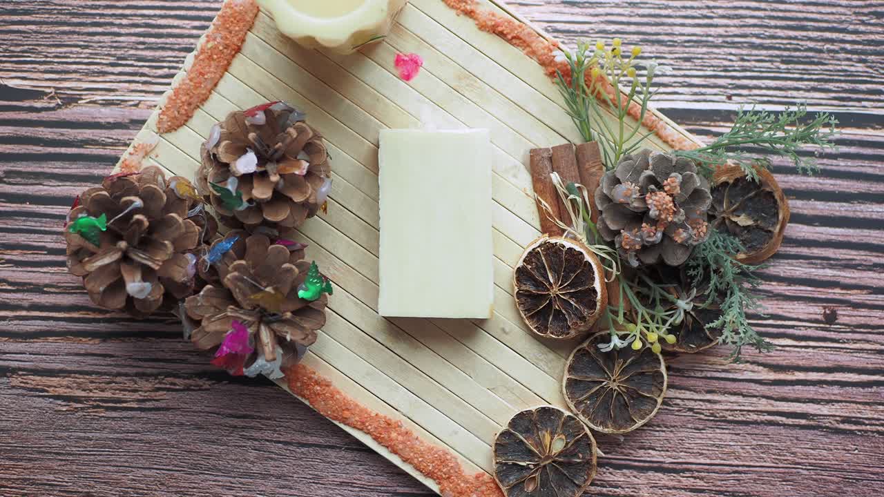 크리스마스 비누와 장식품