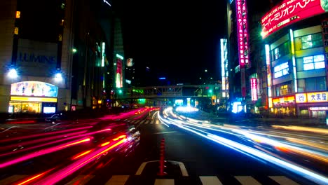 el lapso de la noche en el lado sur de shinjuku 4k wide shot