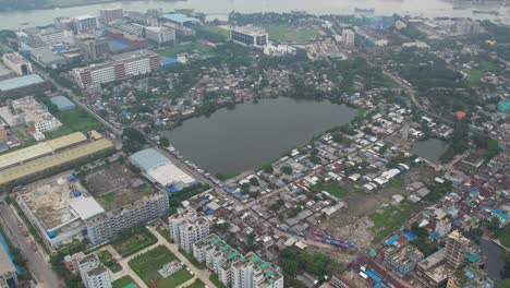 Barrio-Pobre-Dentro-De-La-Ciudad-Y-Zona-Industrial