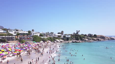 Der-Sommer-Ist-Etwas-Für-Strandliebhaber