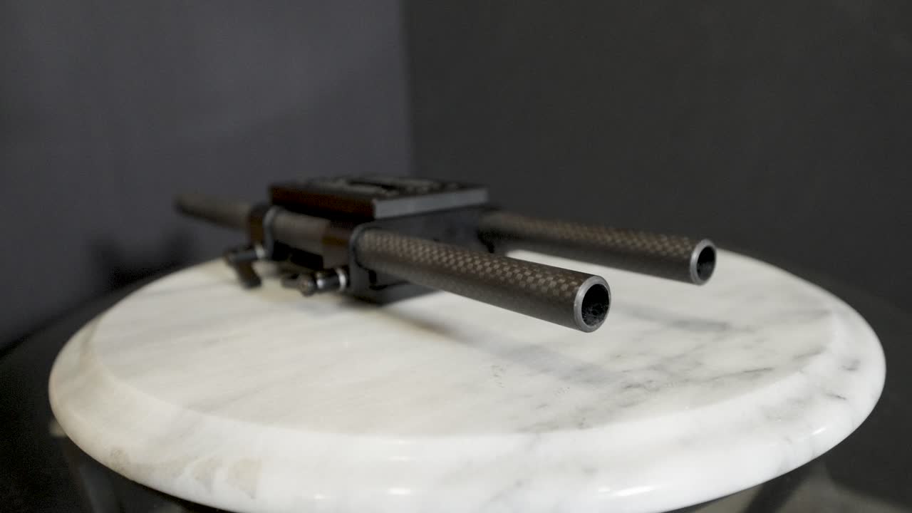 empujando hacia el conjunto de la placa de base