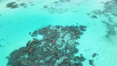 Seychelles-La-Digue-Snorkeling-Couple-Aerial-Drone1.mp4