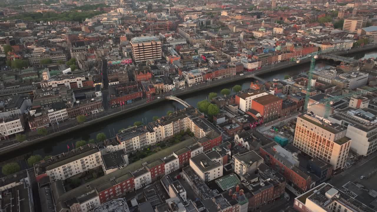 4k Cinematic Drone Footage flying over River Liffey - Co.Dublin - Ireland D_46