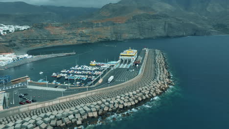 Flying-over-the-port-of-Las-Nieves-in-Agaete-and-spotting-the-ferry-waiting-to-set-sail