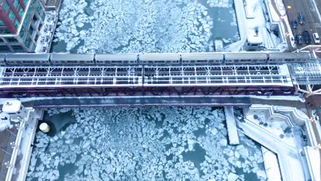 Aerial-footage-of-Frozen-Chicago-River-during-2019-Polar-Vortex