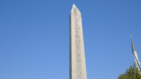 istanbul turkey hippodrome obelisk constantine walled obelisk sultanahmet