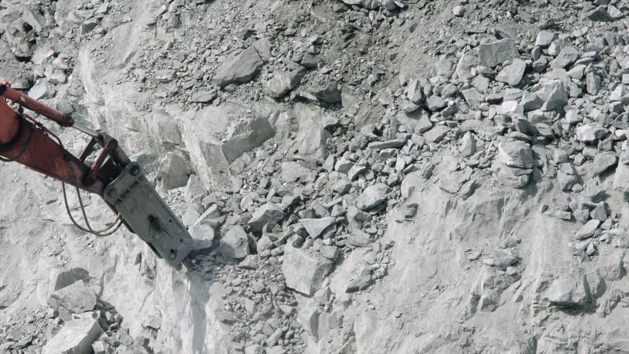 건설의 초기 단계에 대한 정적