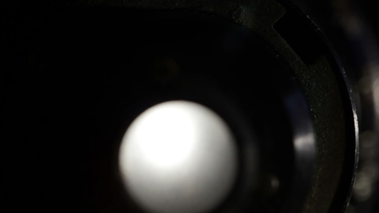 lente de película vintage disparada desde atrás