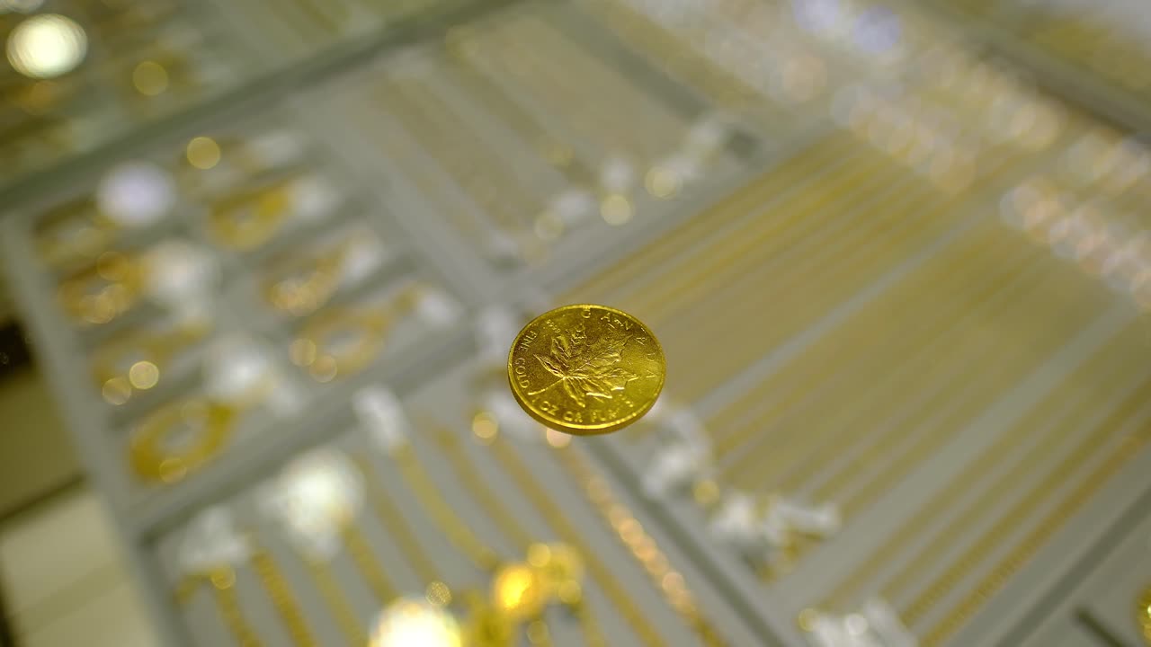 금 귀걸이 보석 보석 가게 디스플레이 럭셔리 패션 화려함 우아함 정교함 아름다움 장식 장식 장식 액세서리 선물