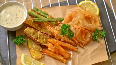 Frittiertes-Mischgemüse-Oder-Tempura