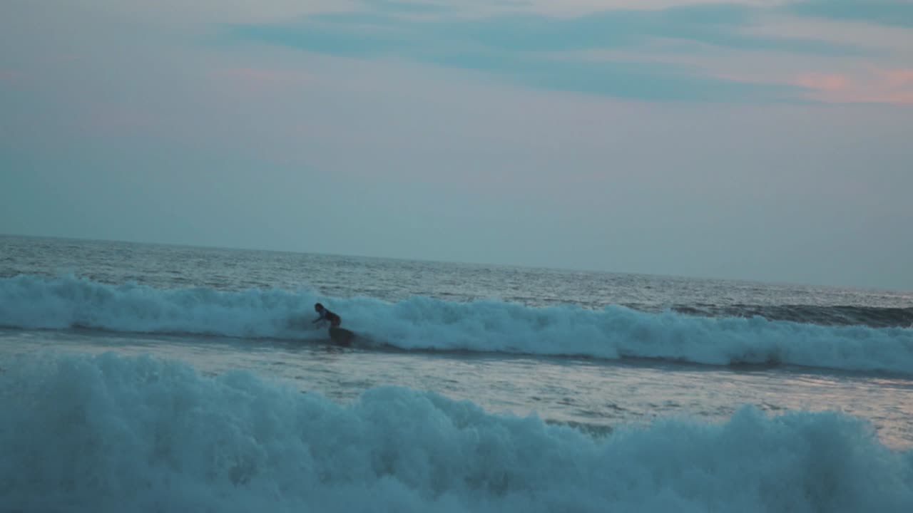 Surf serale Plaja Hermosa Costa Rica full HD slow motion