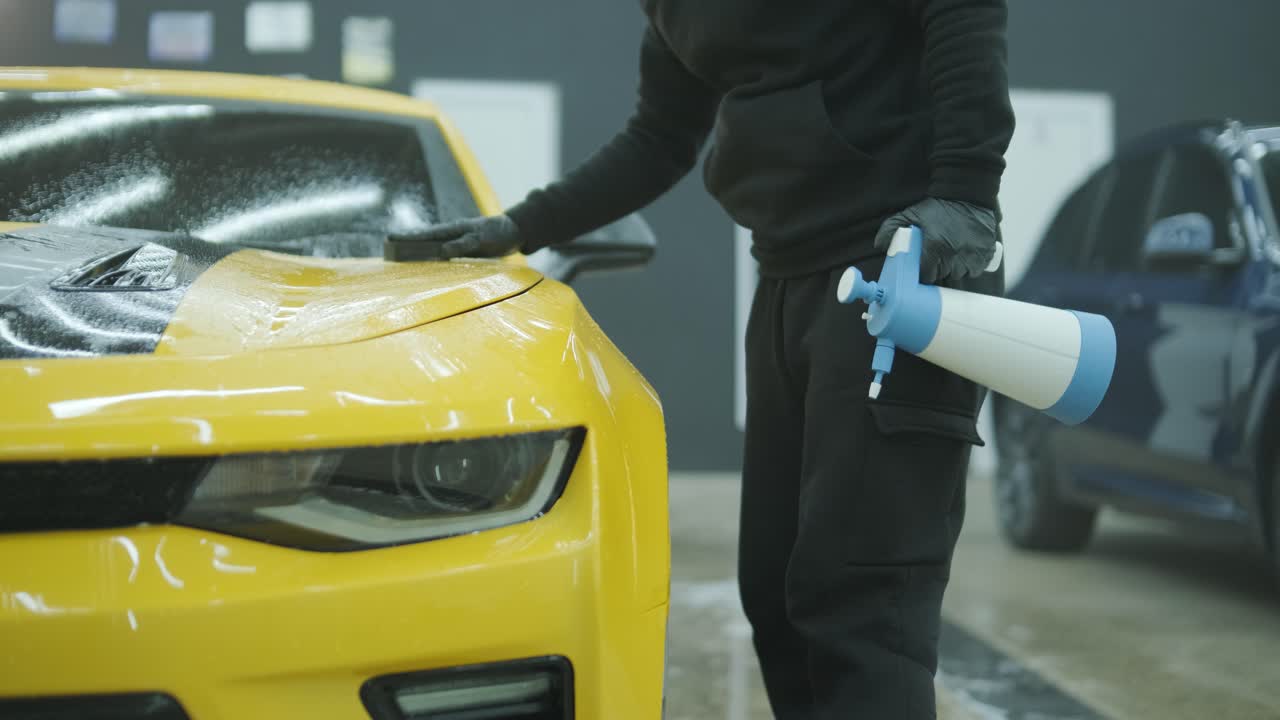 Professional Car Detailing – Washing, Ceramic Coating, and Interior Cleaning