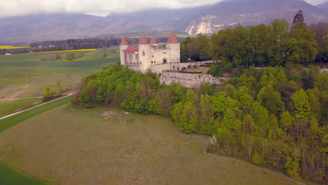 Schloss-Champvent,-Kanton-Waadt-In-Der-Schweiz