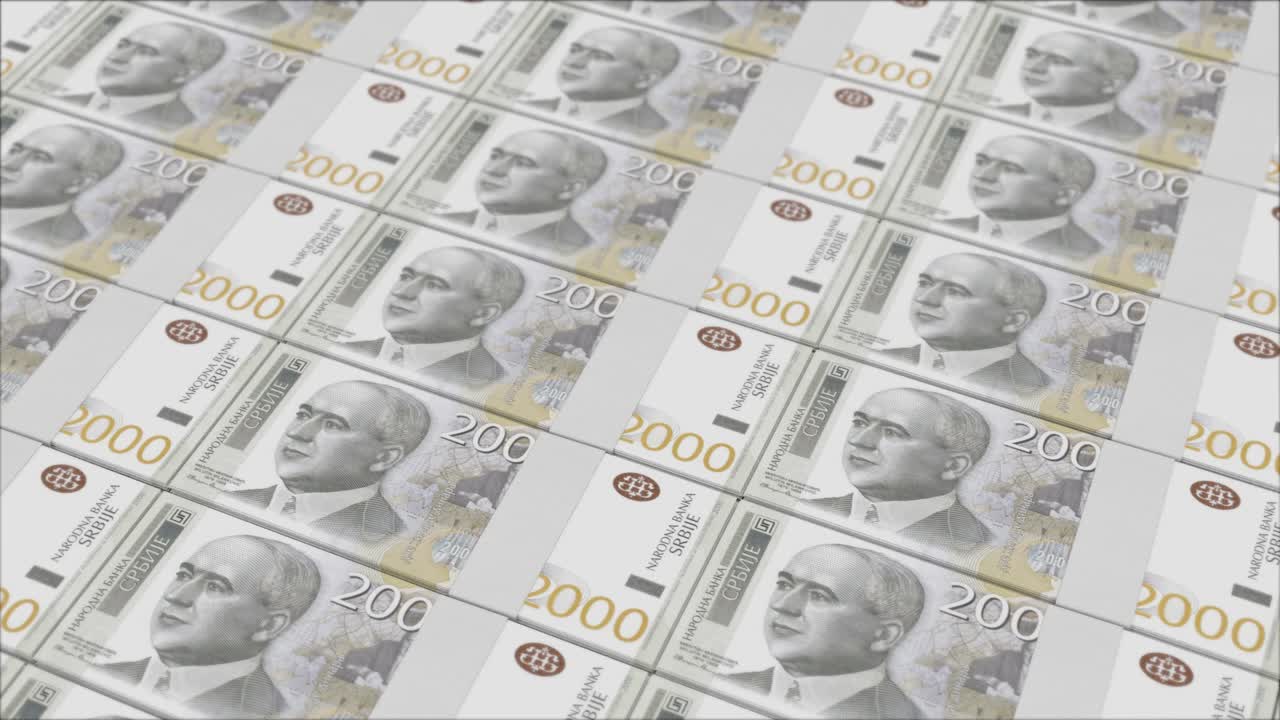 Billetes de 2000 dinares serbios impresos por una prensa de billetes