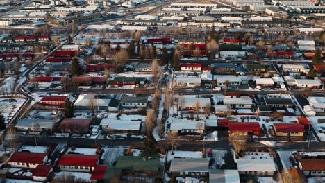 Icelandic-Neighborhood-in-winter-snow