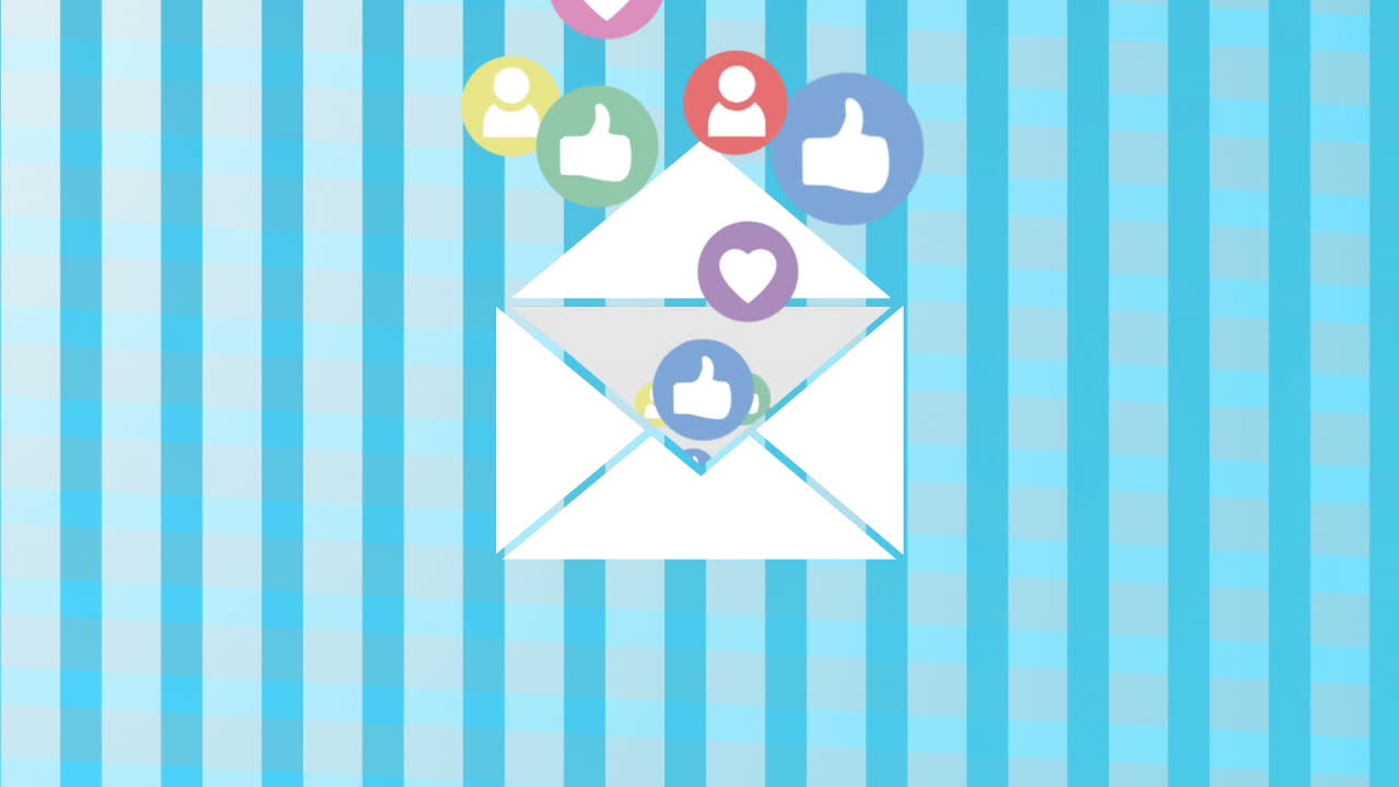 un sobre lleno de gustos y corazones