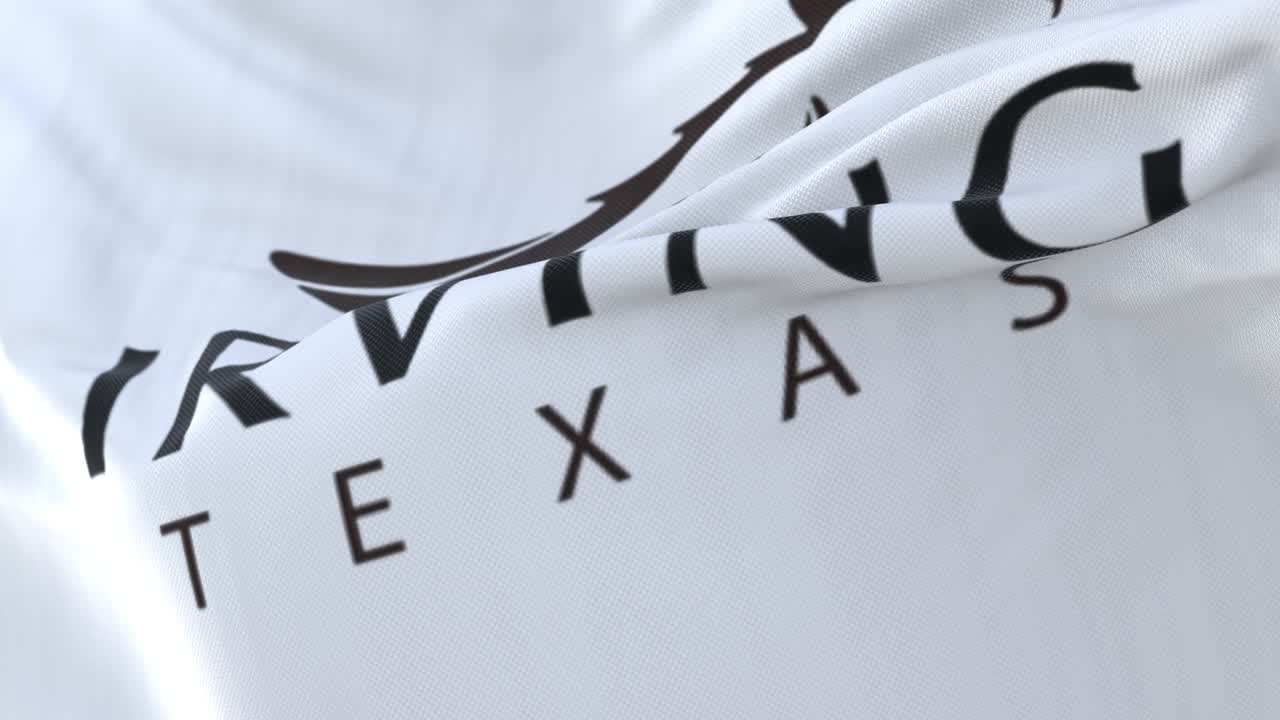 bandera de la ciudad de irving, en el estado de texas, estados unidos - bucle