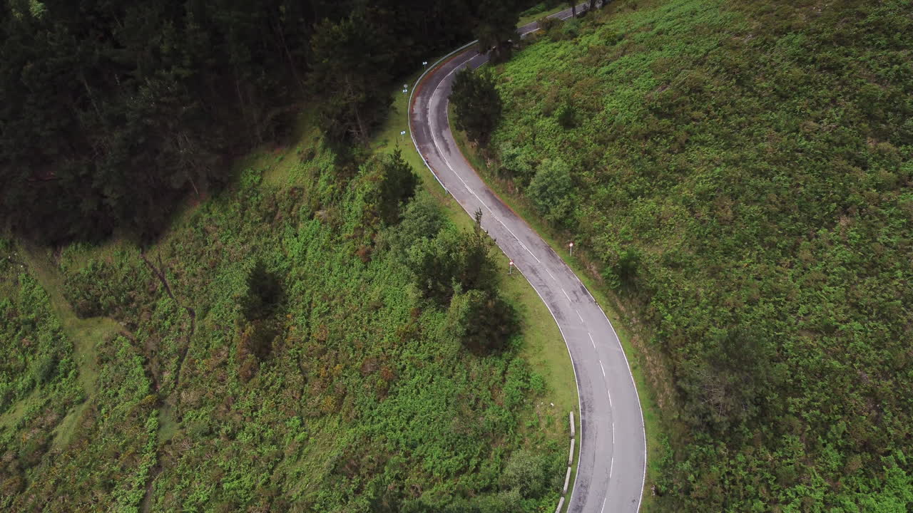 carretera magra asturias pinares españa aire