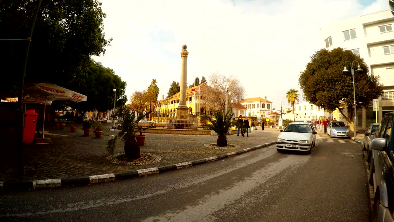 아타투르크 광장에 있는 베네치아 콜롬 (venetian column)