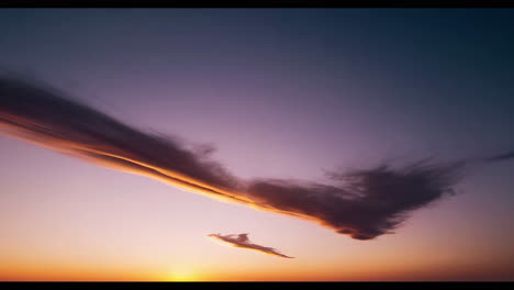 Paisaje de nubes al atardecer