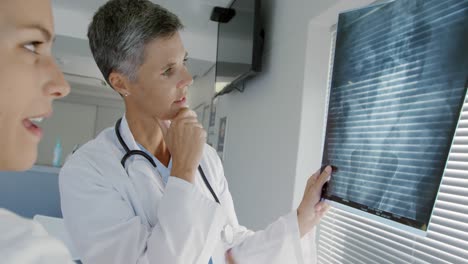 profesionales médicos en el trabajo 4k