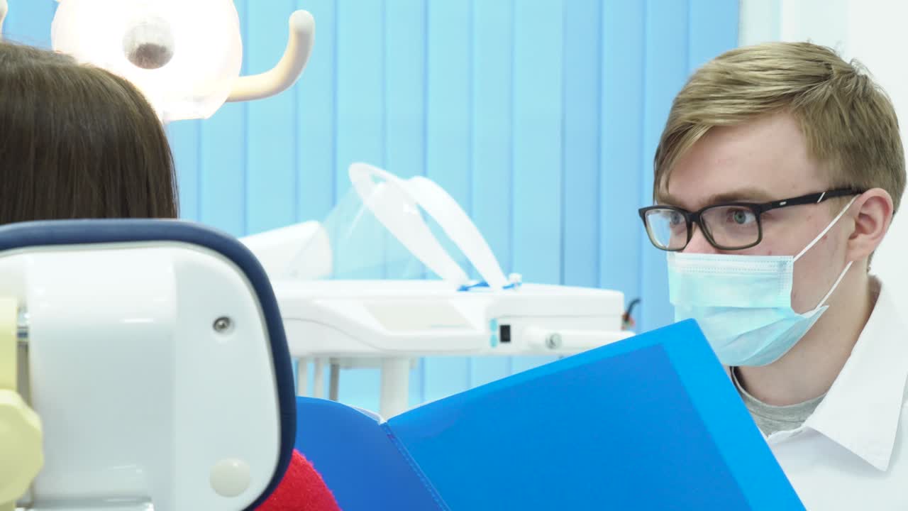 consultazione dentistica