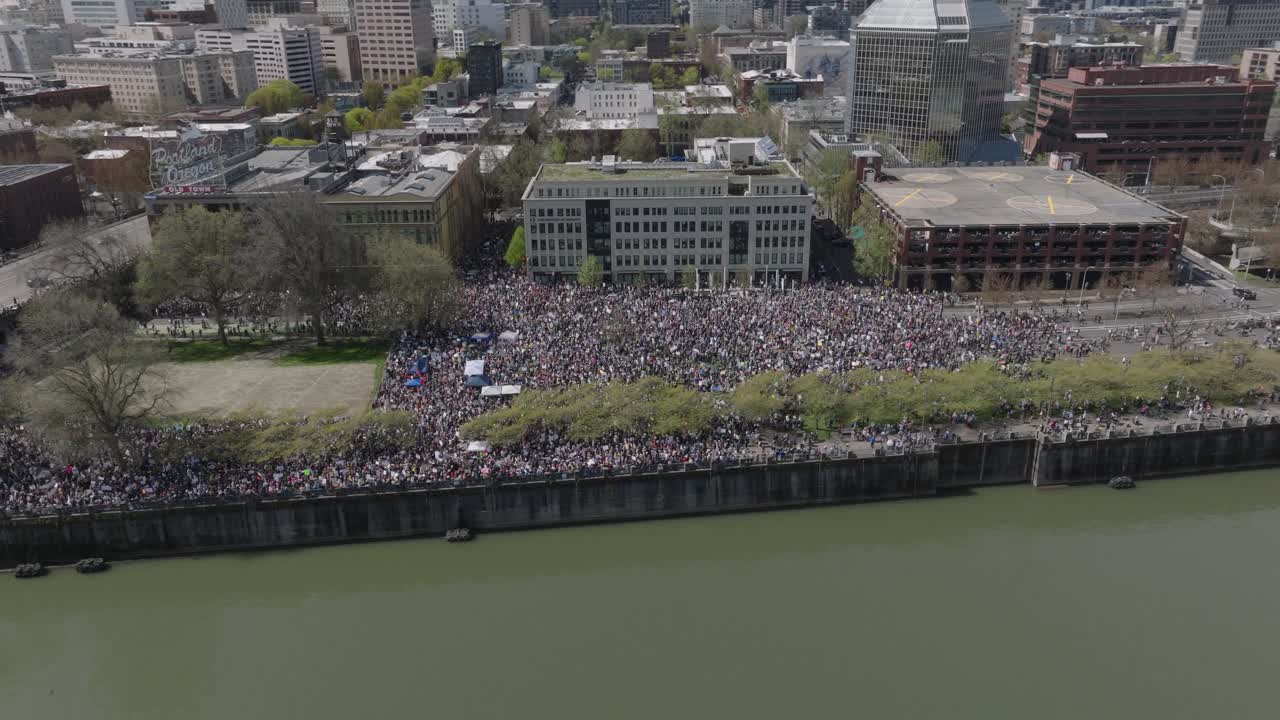Drone shot of Portland, Oregon sign.