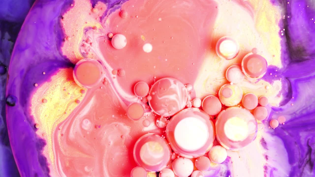 다채로운 페인트와 거품 추상적인 배경 4k 비디오