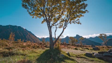 Bright-sun-passes-above-the-mountain-range