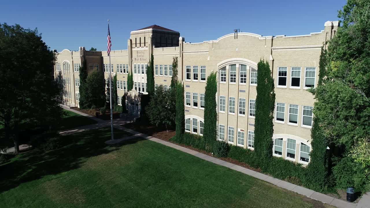 그릴리 센트럴 세컨더리 아트 마그넷 그릴리 콜로라도 디스트릭트 식스 리-1