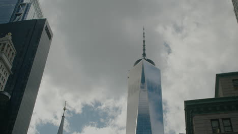 el lapso de tiempo diurno de la torre de la libertad