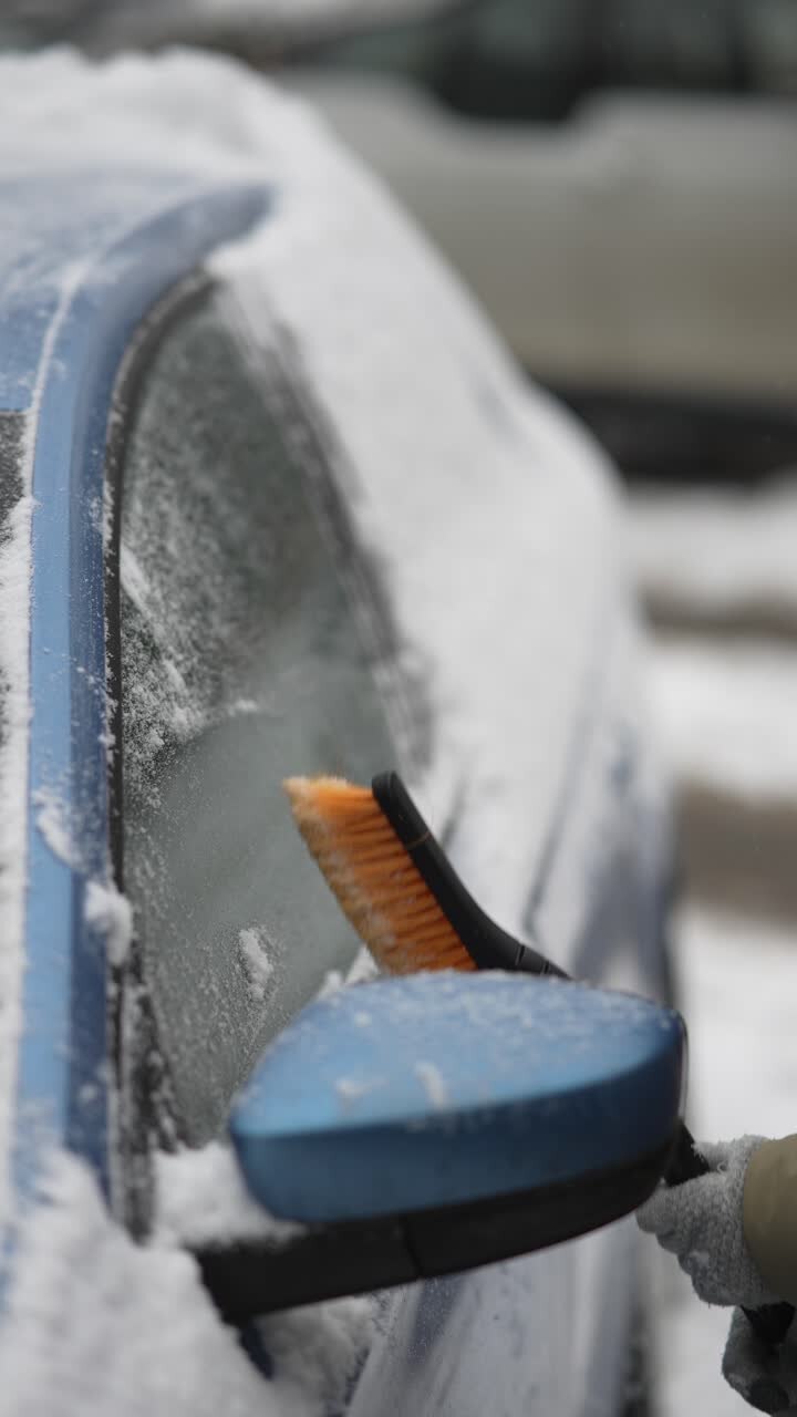 Removing Snow from a Car