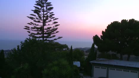 Time-lapse-panning-panorama-shot-of-Ventura-California-as-seen-from-above-from-sunset-to-early-evening