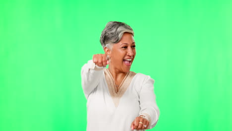 Face,-green-screen-and-senior-woman-with-a-smile