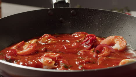 shrimp in red sauce