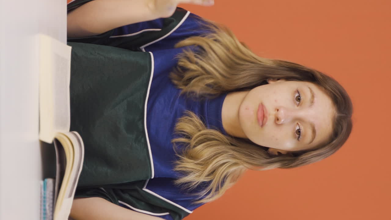 Vertical video of The young woman who said she didn't know.