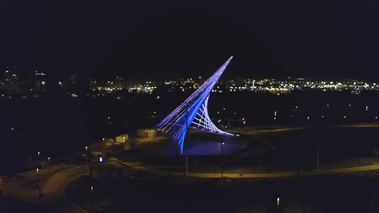 도시에서의 밤 - 공중